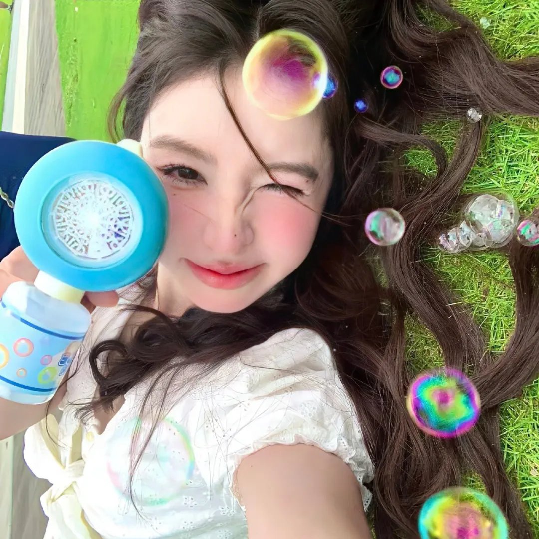 安娜与贝拉